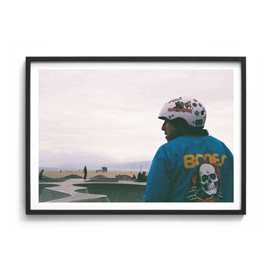 Frame 17, Bones