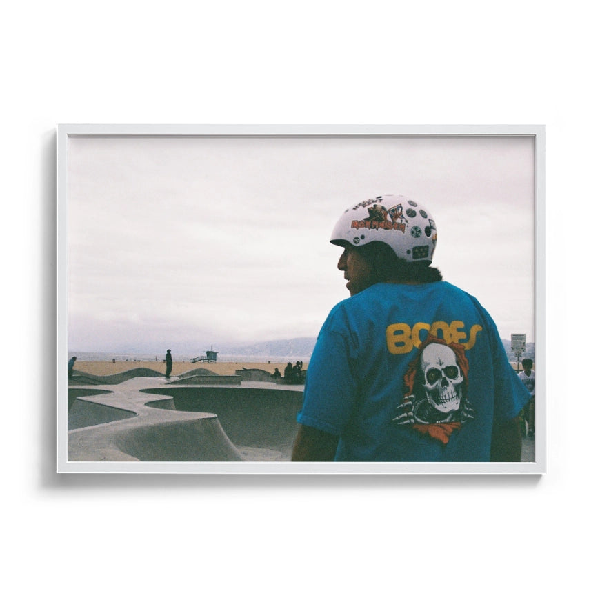 Frame 17, Bones
